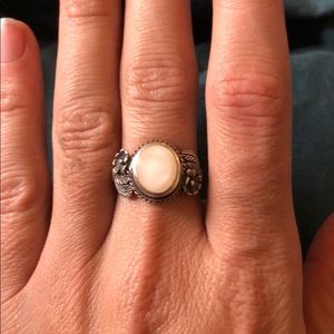 Vintage mother of pearl ring
